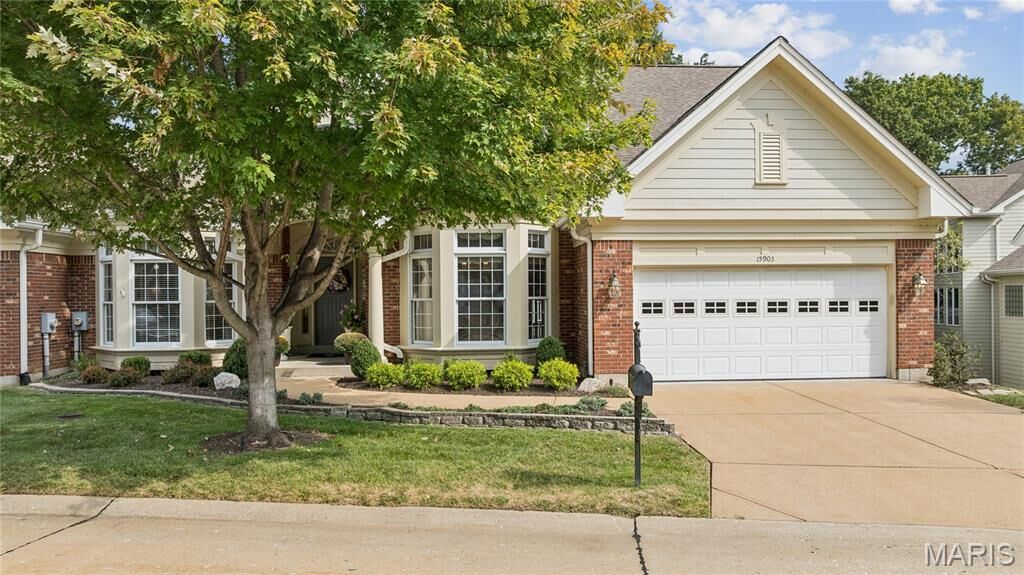 Property Photo:  15903 Picardy Meadow Court  MO 63017 