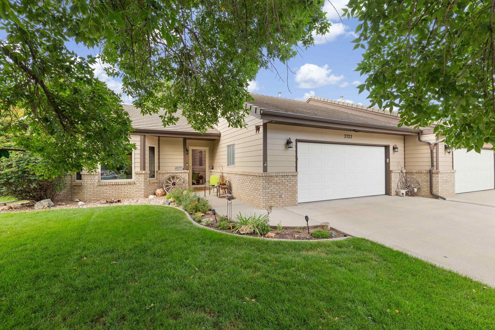 Property Photo: 3723 Mulligan Court SD 57703