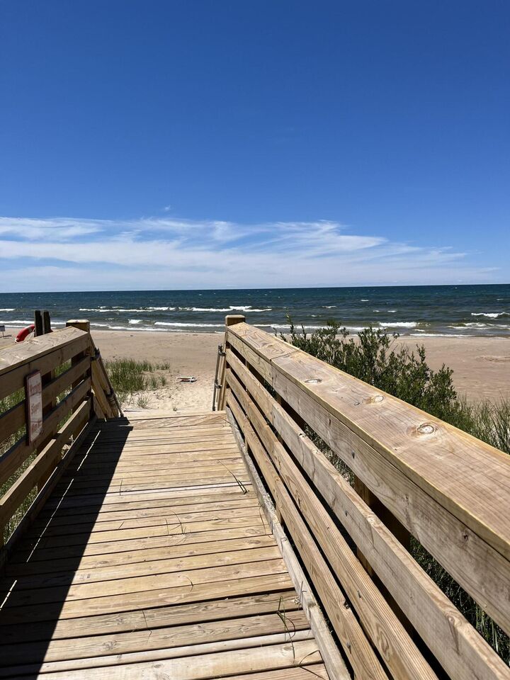 Property Photo: 4760 N Lakeshore Drive MI 49436