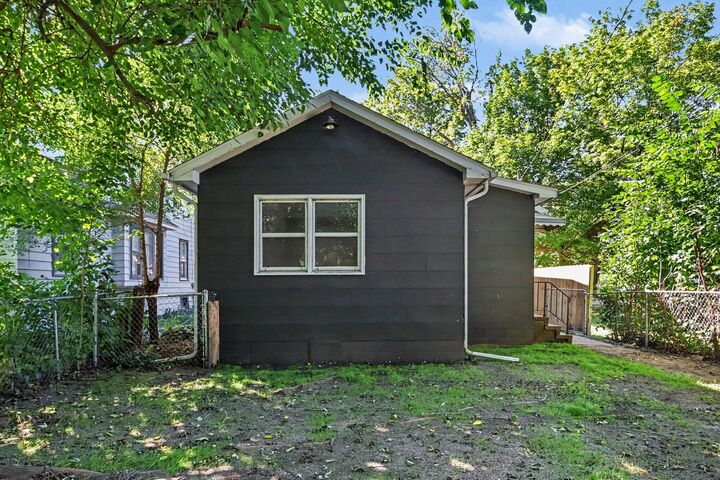 Property Photo:  702 Fenimore Drive  MI 49048 