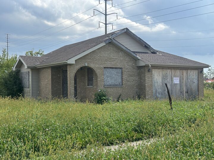 Property Photo:  16051 Gauger Avenue  IL 60426 