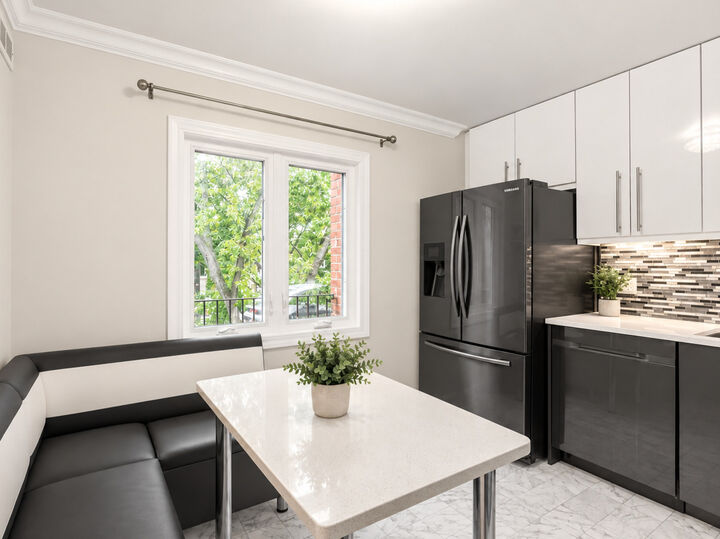 Property Photo: 1450 W Sandpebble Drive 347 IL 60090