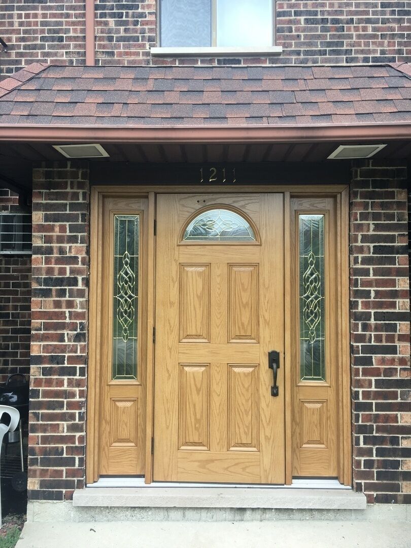 Property Photo: 1211 Whispering Hills Court 1A IL 60540
