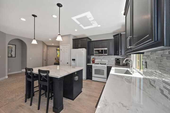 Property Photo: 4243 Choteau Circle CA 95742