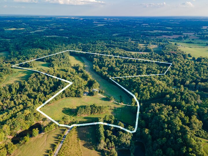 Property Photo:  78 Shannon Rd  TN 38468 