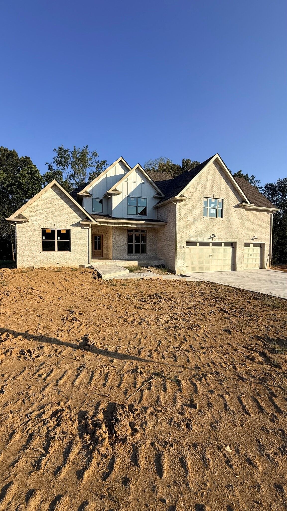 Property Photo: 247 Young Lane TN 37146