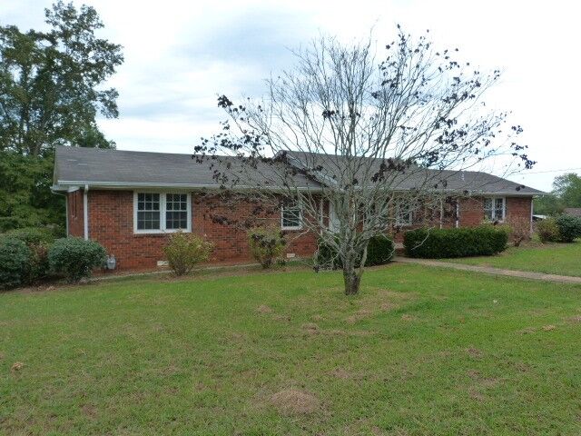 Property Photo: 505 Kindel Dr TN 37324