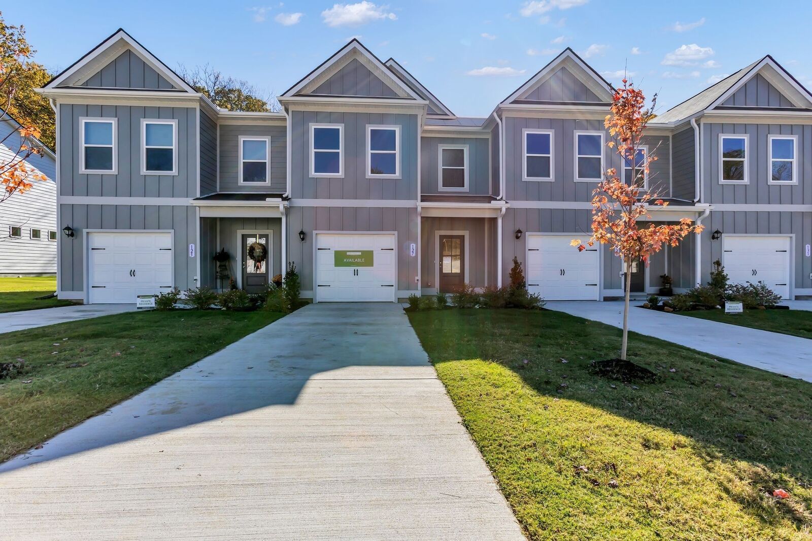 Property Photo:  127 Ironhorse Way  TN 37055 