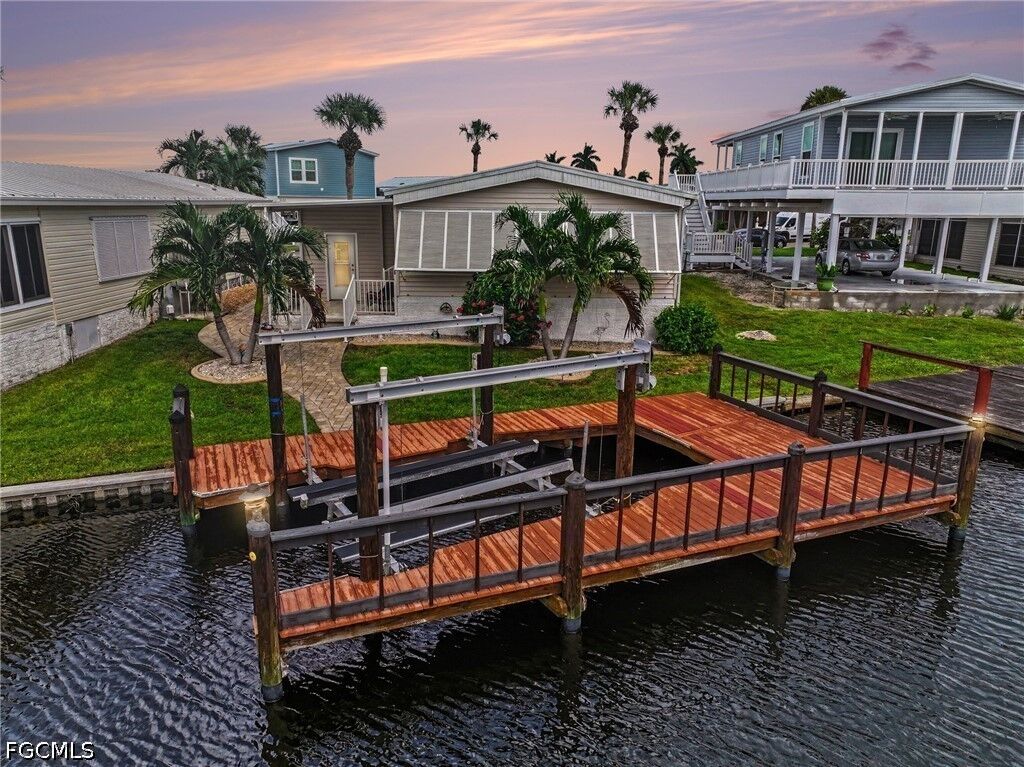 Property Photo:  17620 Bryan Court  FL 33931 