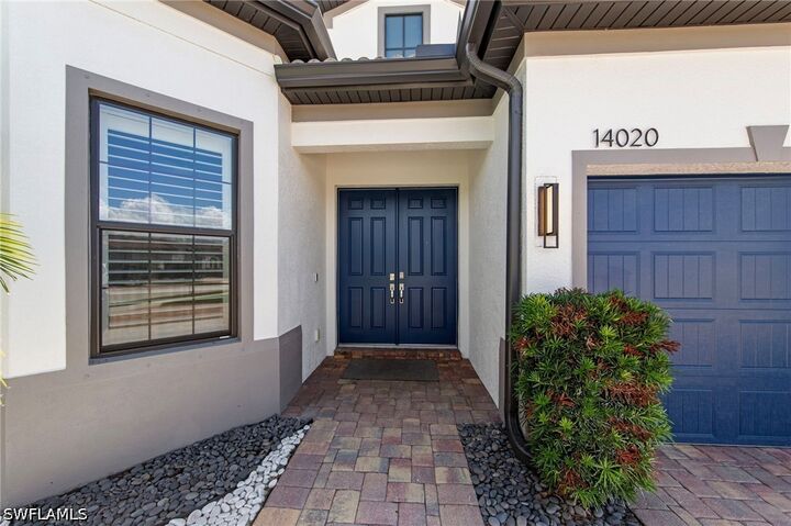 Property Photo:  14020 Fenwood Court  FL 33928 