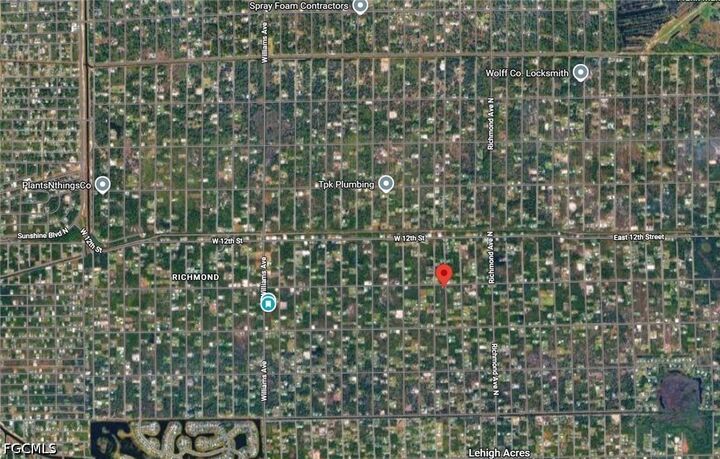Property Photo:  12 E 11th Street  FL 33972 