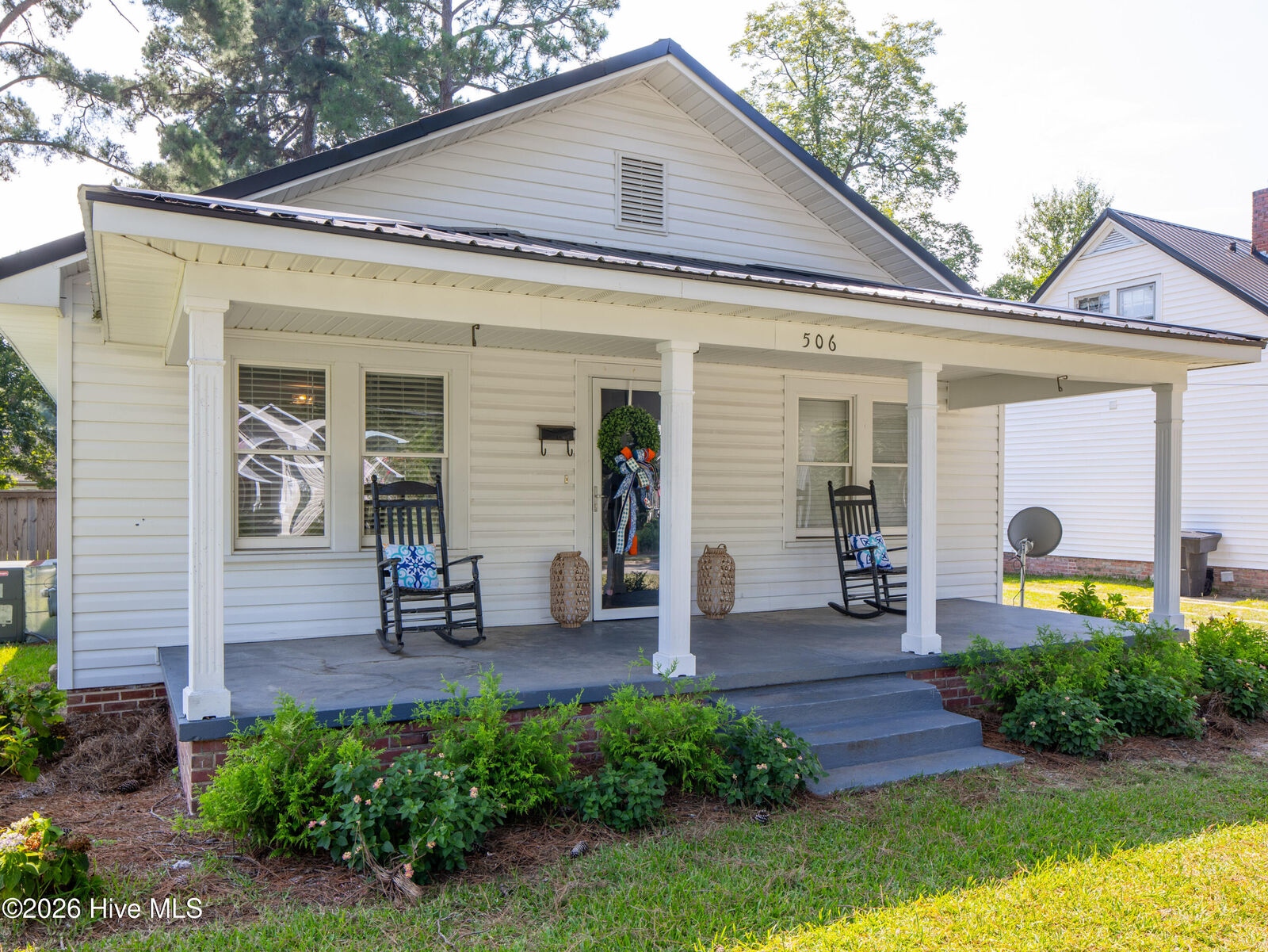 Property Photo:  506 W Cutchin Street  NC 28328 