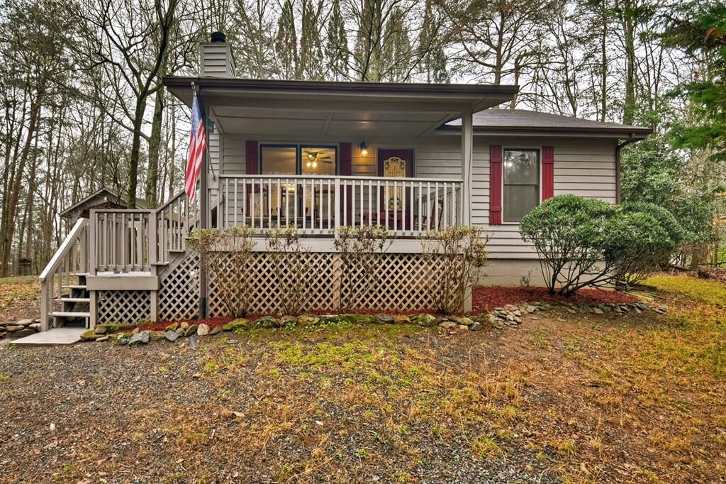 Property Photo:  103 Pinecrest Drive  GA 30540 