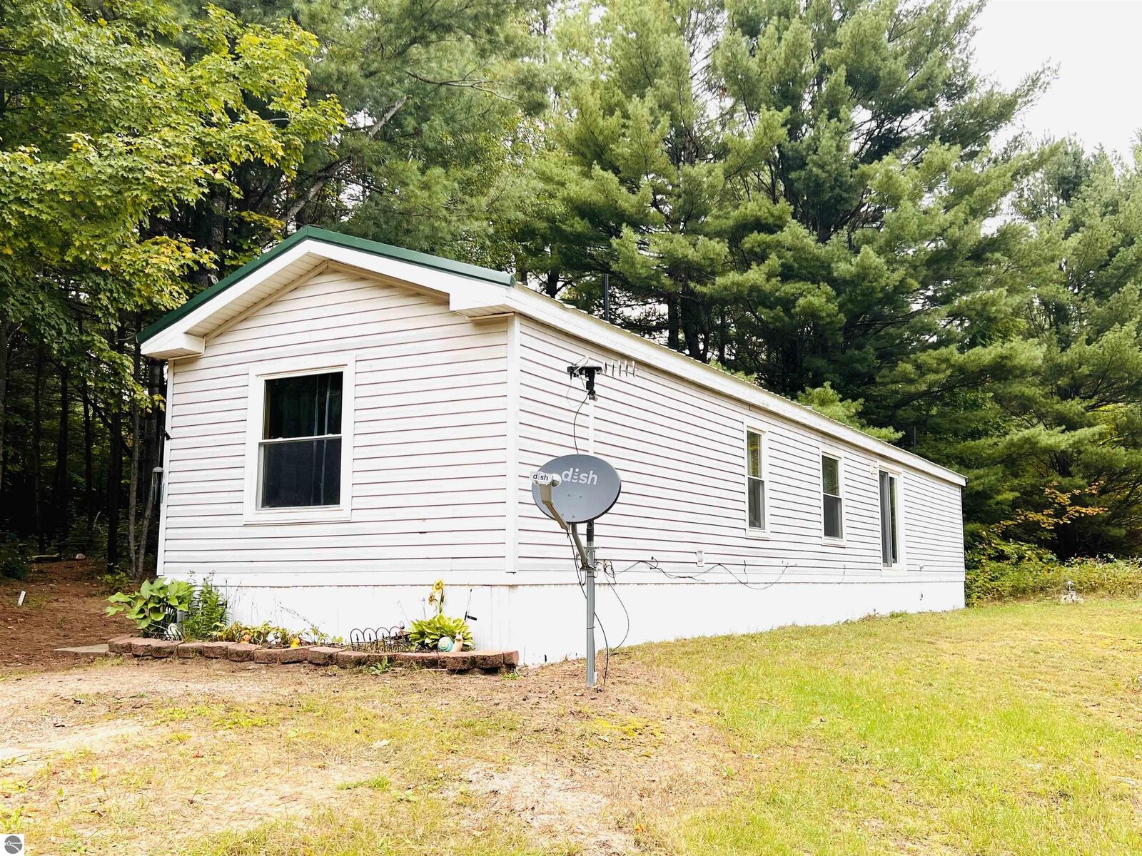 Property Photo: 785 E 46 Road MI 49601