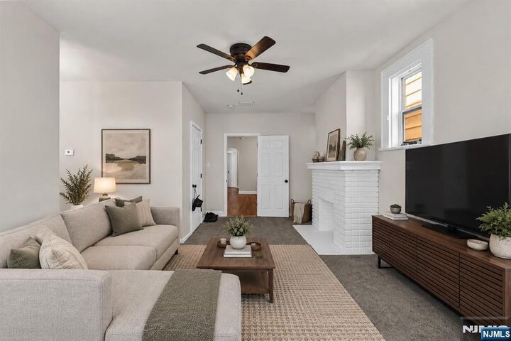 Property Photo:  223 Devon Street 2  NJ 07032 
