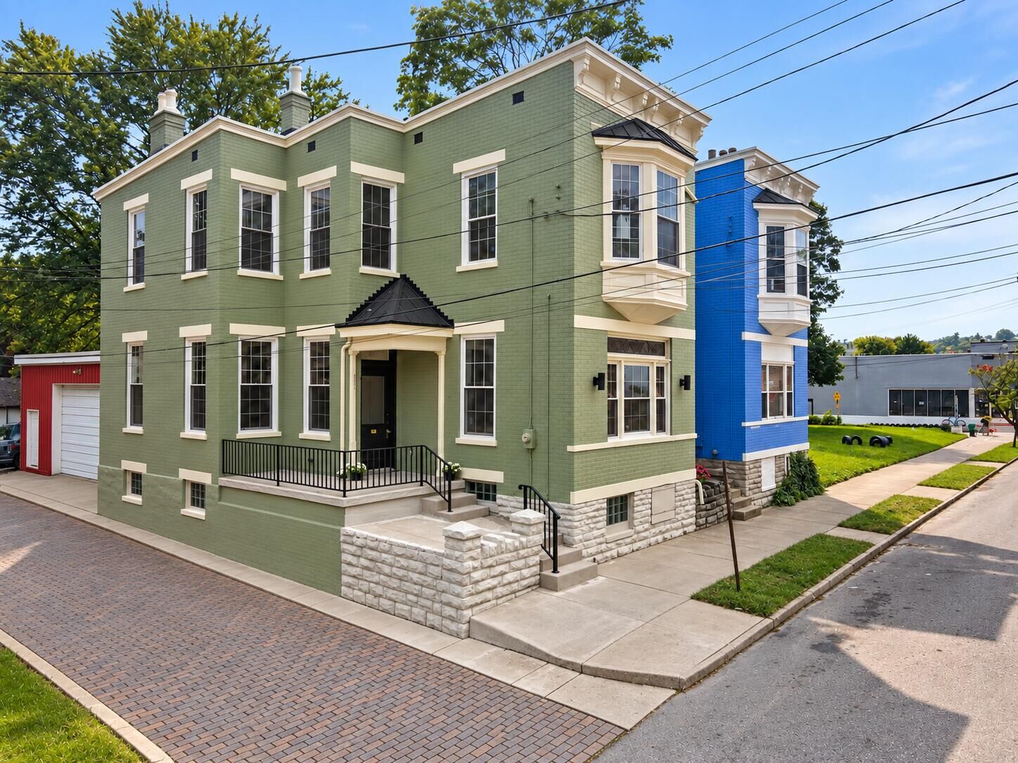 Property Photo:  111 E 16th Street  KY 41011 