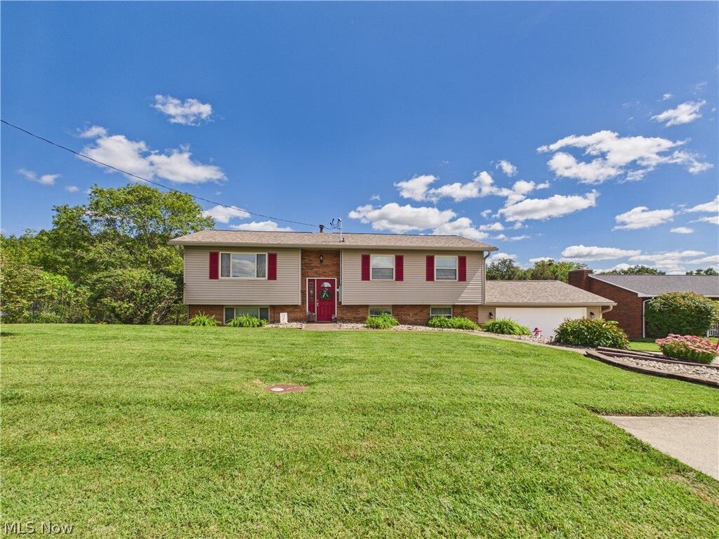 Property Photo: 2402 State Route 339 OH 45714