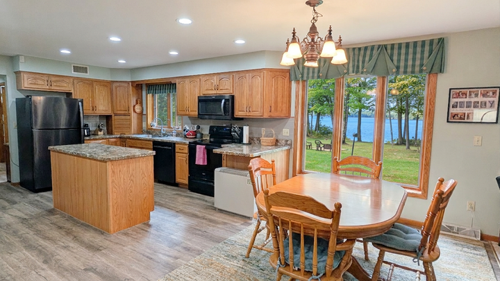 Property Photo: 7723 Sunset Trail MN 55710