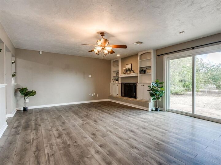 Property Photo: 4908 Lincoln Square OK 73135
