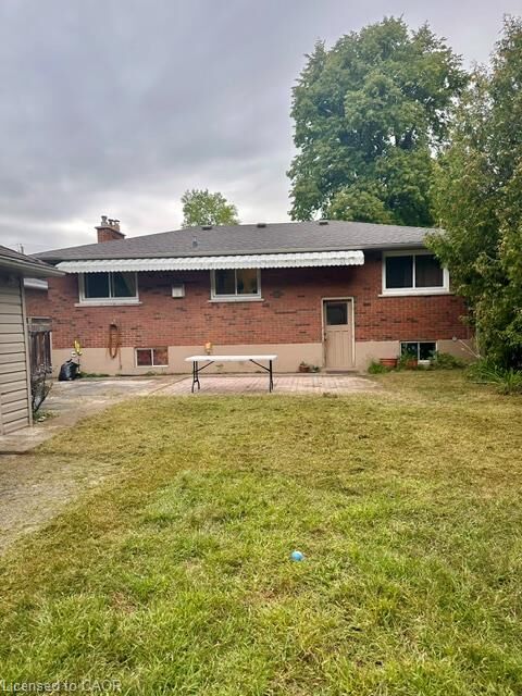 Property Photo:  2428 Eileen Drive  ON L7R 1M8 