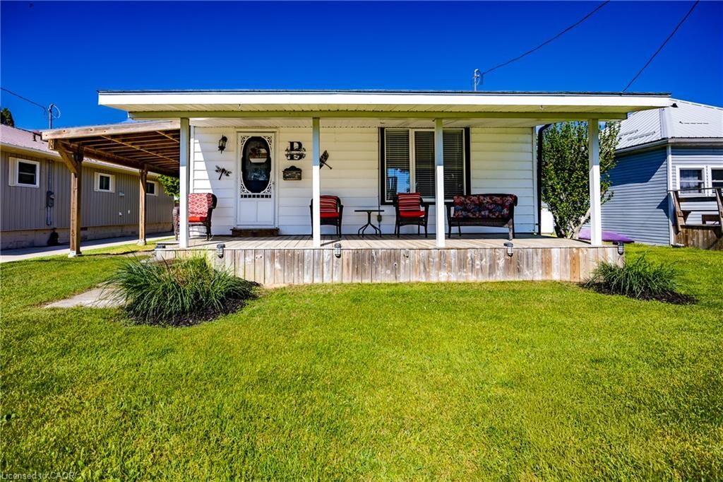 Property Photo:  22 Bass Lane  ON N0E 1M0 