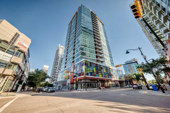 Property Photo:  135 13 Avenue SW 1007  AB T2T 0W8 