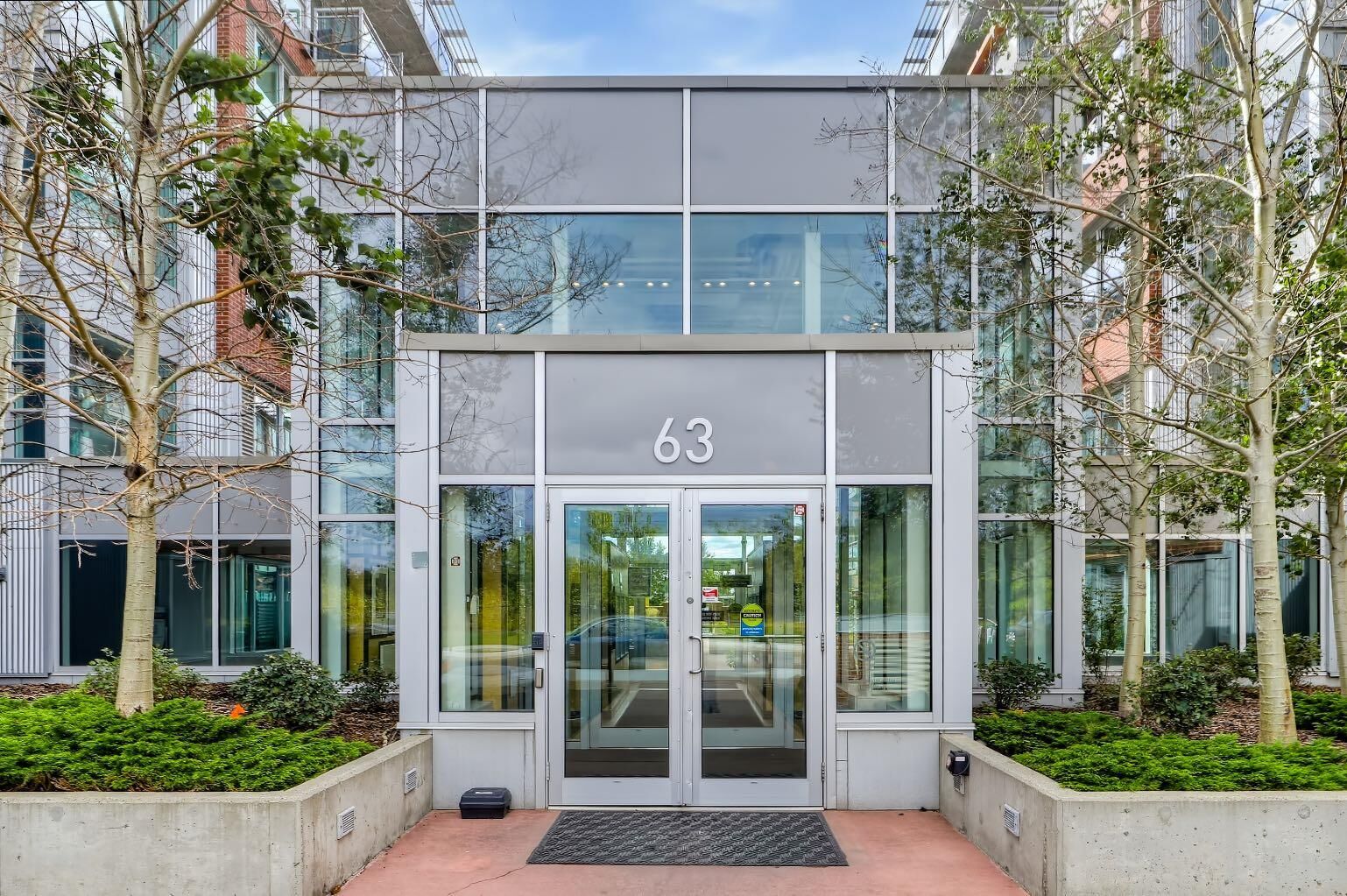 Property Photo:  63 Inglewood Park SE 505  AB T2G 1B7 