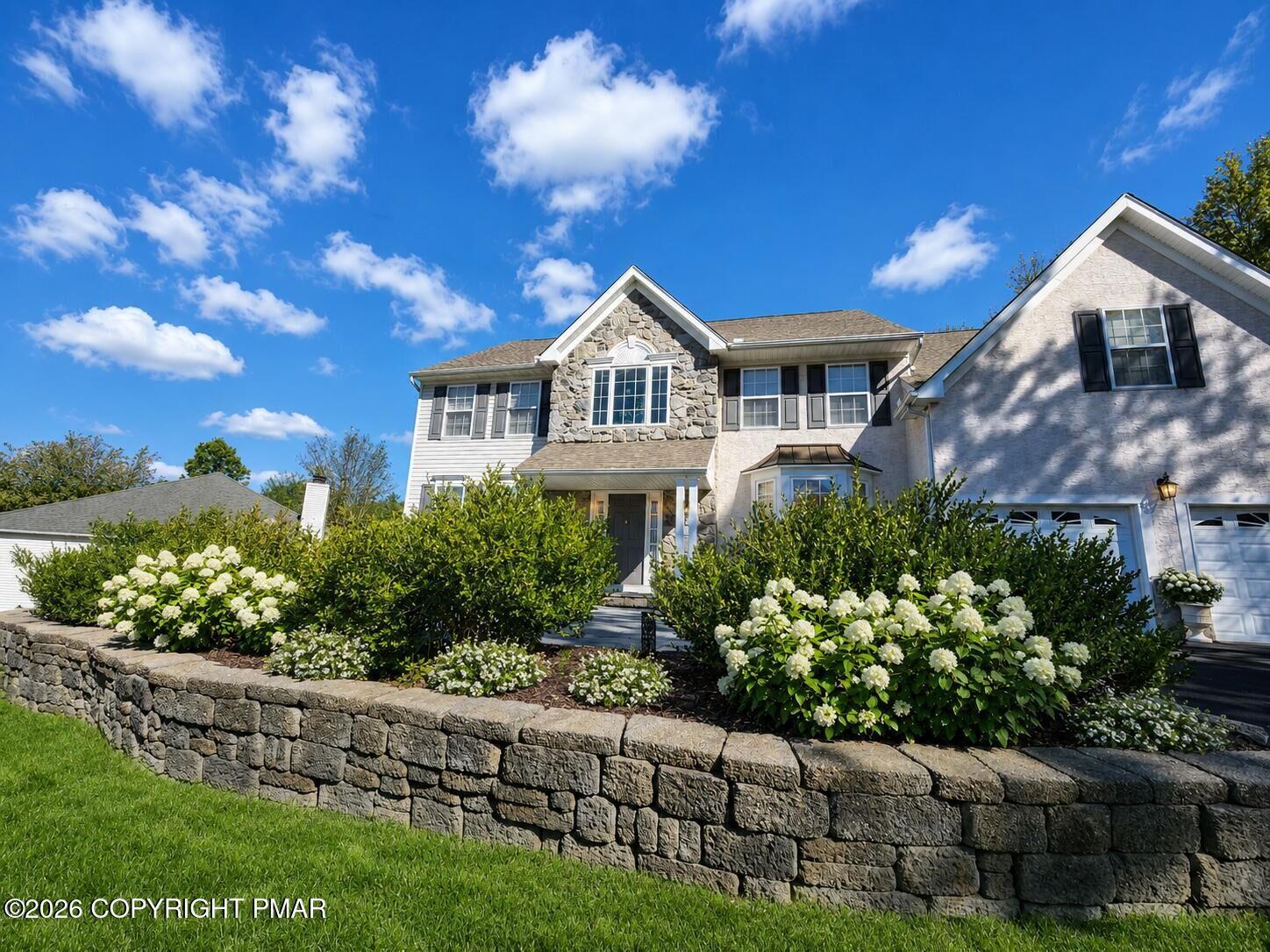 Property Photo:  2347 Snapdragon Point  PA 18301 