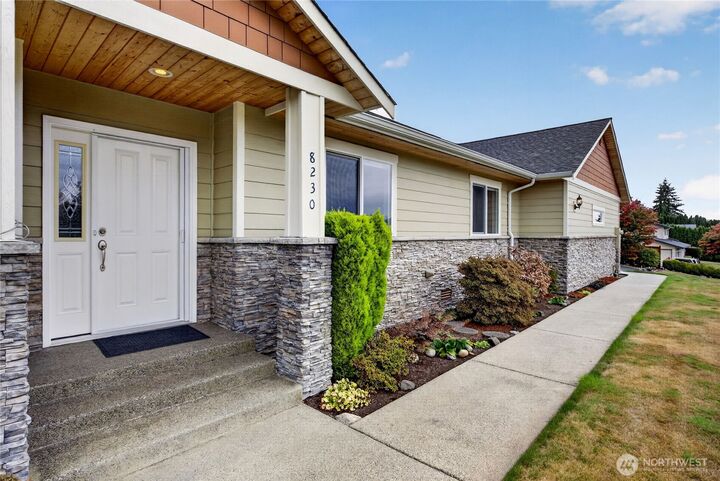 Property Photo:  8230  144th Drive SE  WA 98290 
