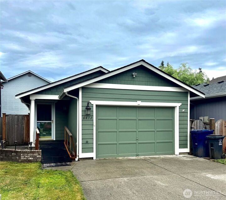 Property Photo:  6412  79th Place NE  WA 98270 