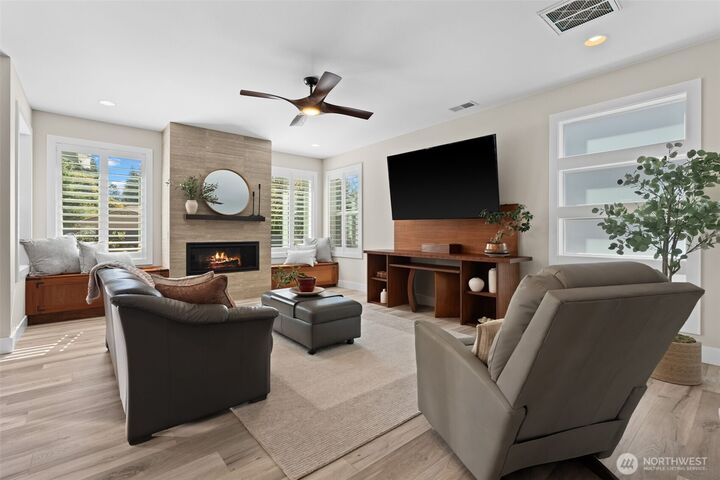 Property Photo: 3902 63rd Street NW WA 98335