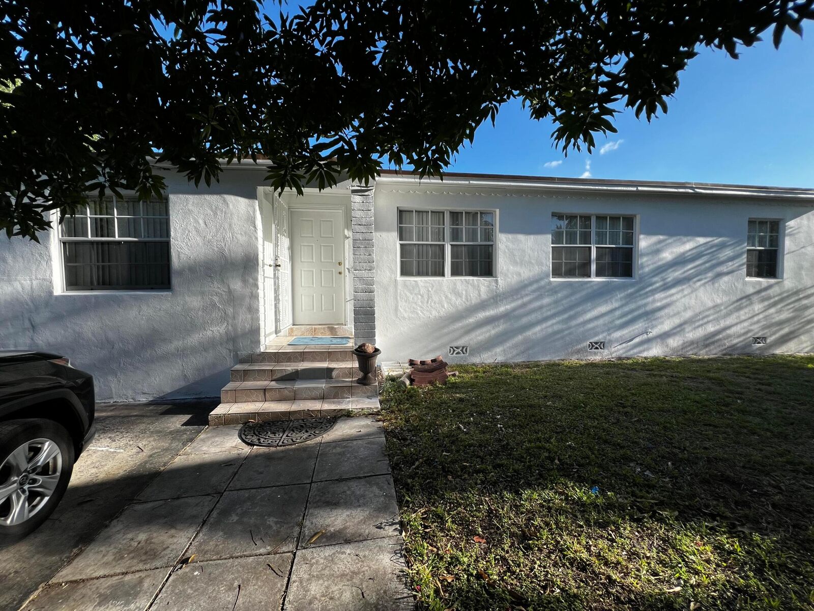 Property Photo: 1125 NW 144th Street 1 FL 33168