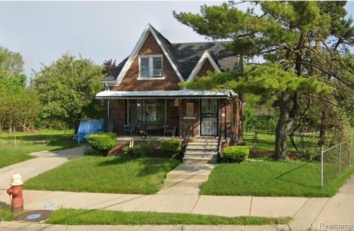 Property Photo:  14481 Camden Street  MI 48213 