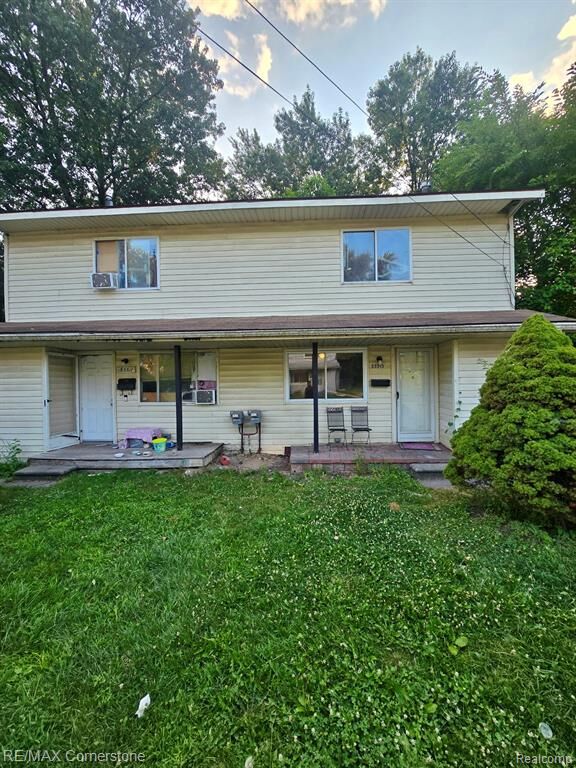 Property Photo:  33511 Berville Court  MI 48186 