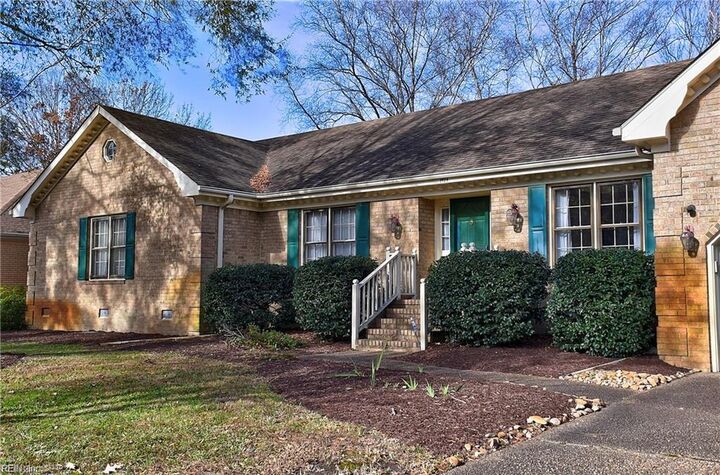 Property Photo:  1924 Grayfalcon Dr  VA 23518 
