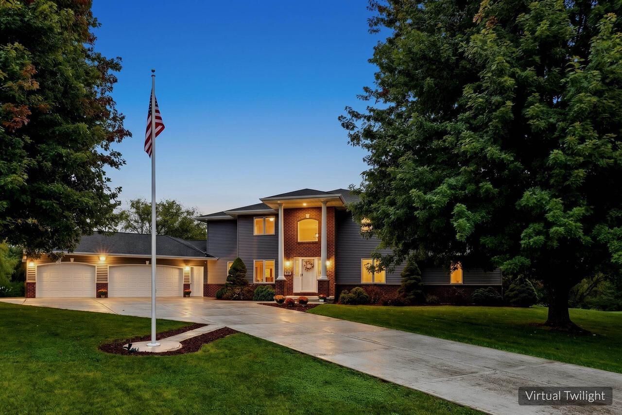 Property Photo: 259 Willow Creek Road WI 54974