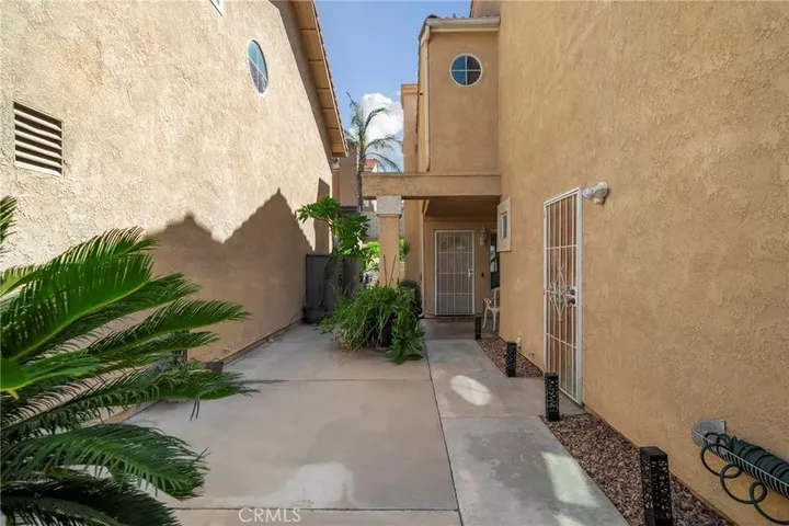 Property Photo: 11809 Alabaster Court CA 92337