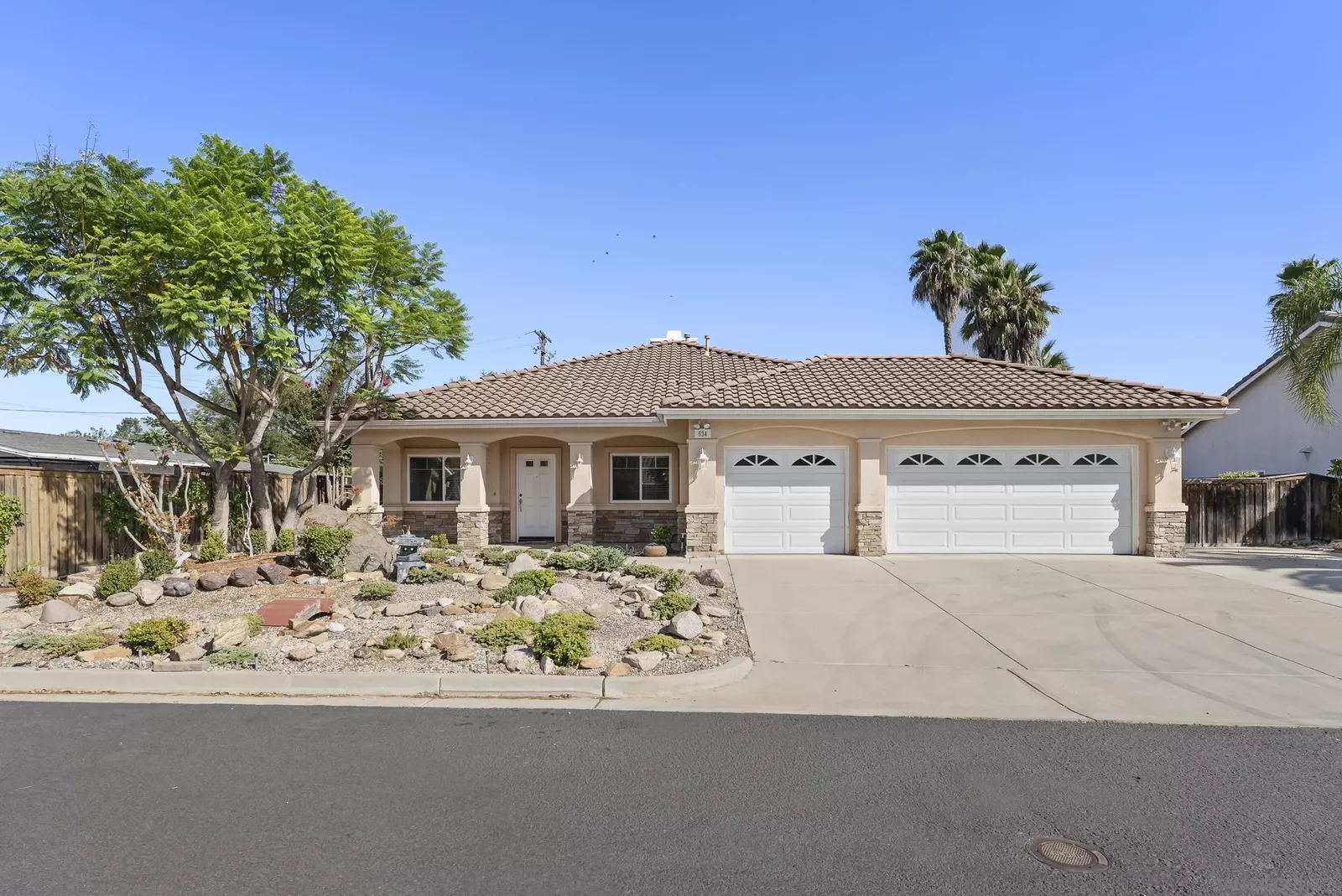 Property Photo: 634 W Vermont CA 92025