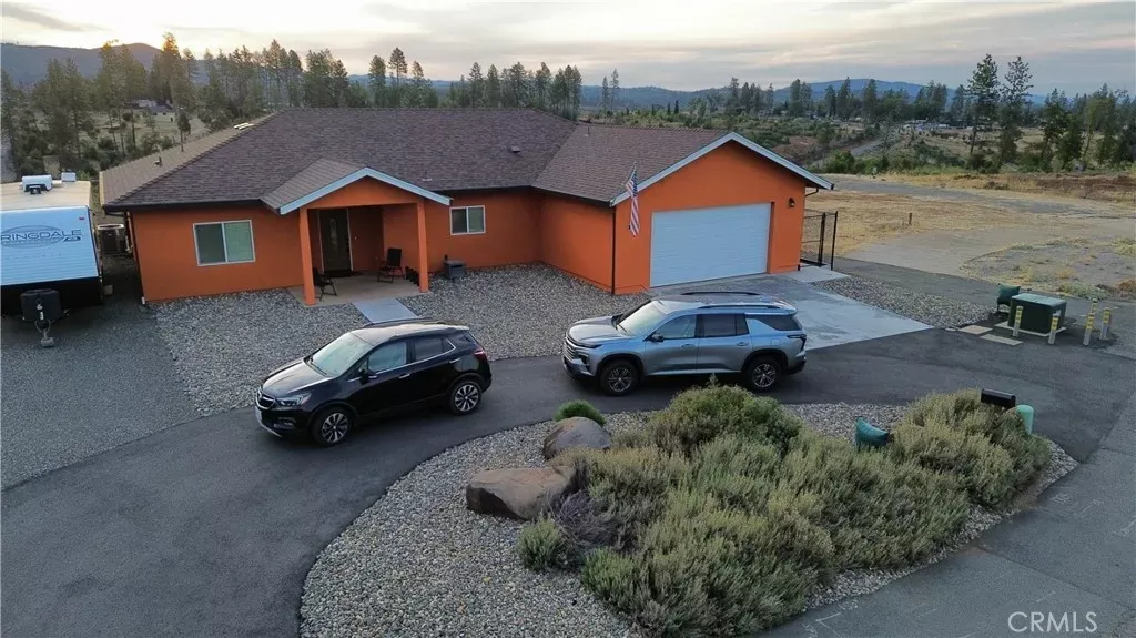 Property Photo:  1724 Ellis  CA 95969 