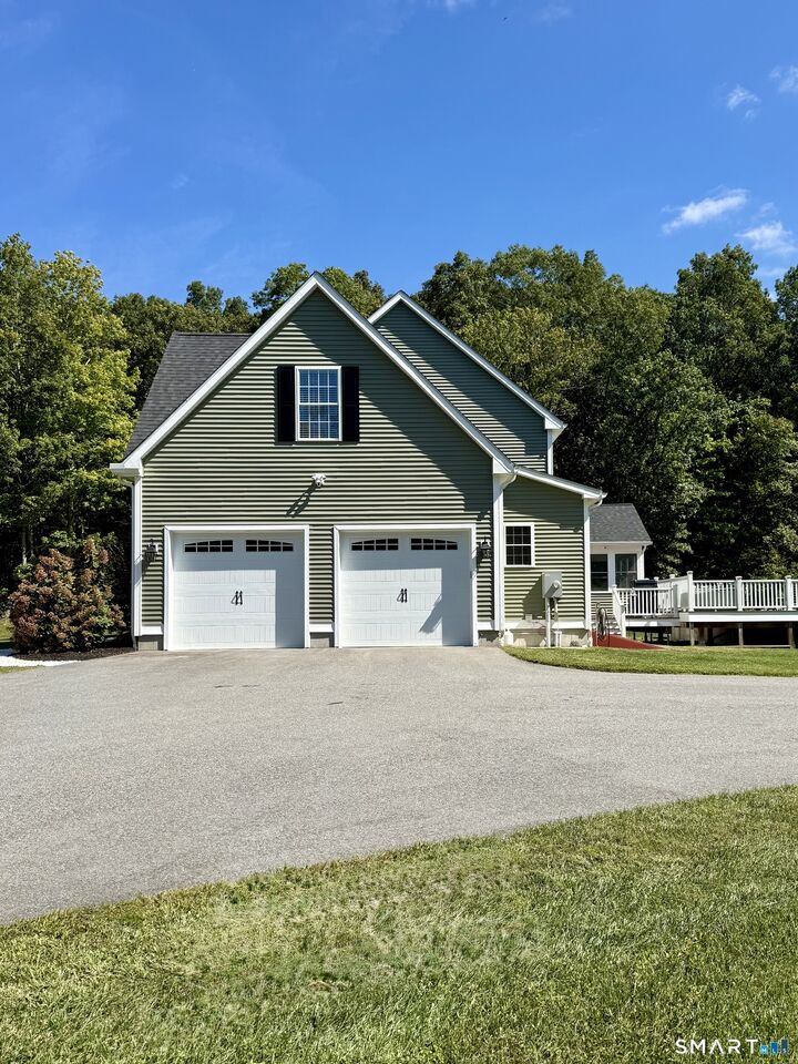 Property Photo: 26 Fox Hollow Drive CT 06370
