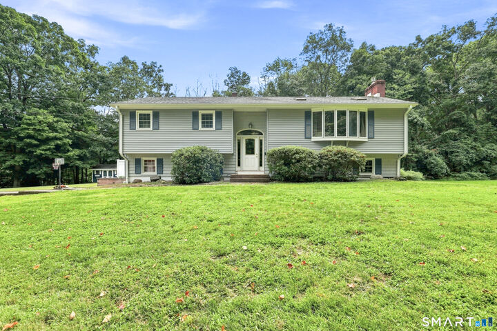 Property Photo:  23 Knollwood Trail  CT 06238 