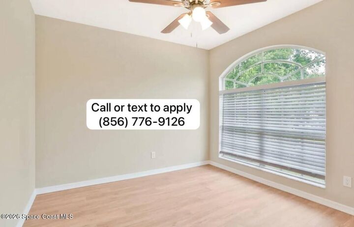 Property Photo: 201 E Mary Jess Road FL 32809