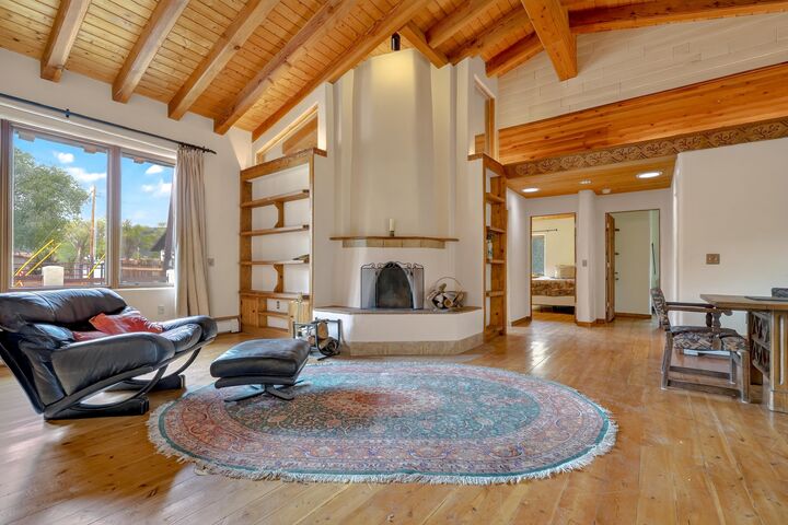 Property Photo: 328 De Vargas Ln NM 87571