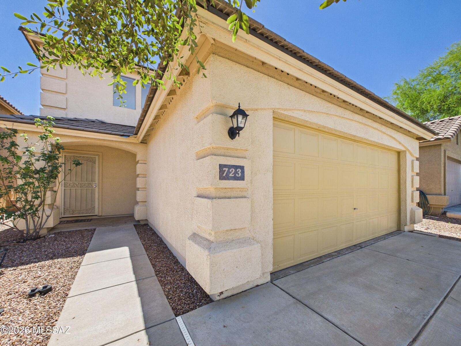 Property Photo:  723 W Firehawk Drive  AZ 85614 