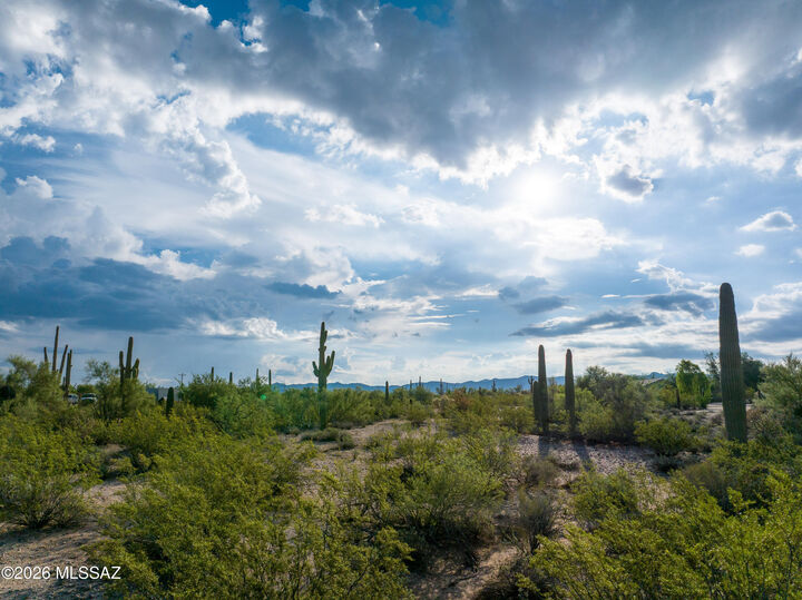 Property Photo:  34xxx E Davis Ranch Road R  AZ 85658 