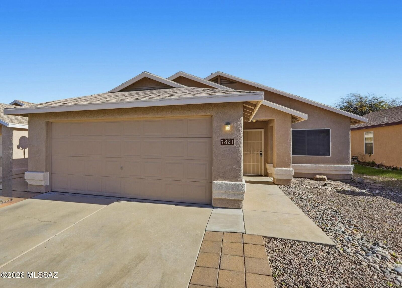 Property Photo: 7821 S Kilbrennan Way AZ 85747