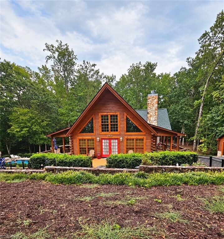 Property Photo: 528 Manchester Road NC 27306