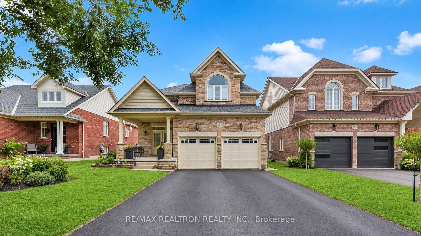 Property Photo:  96 Piper Crescent  ON L1C 0G3 