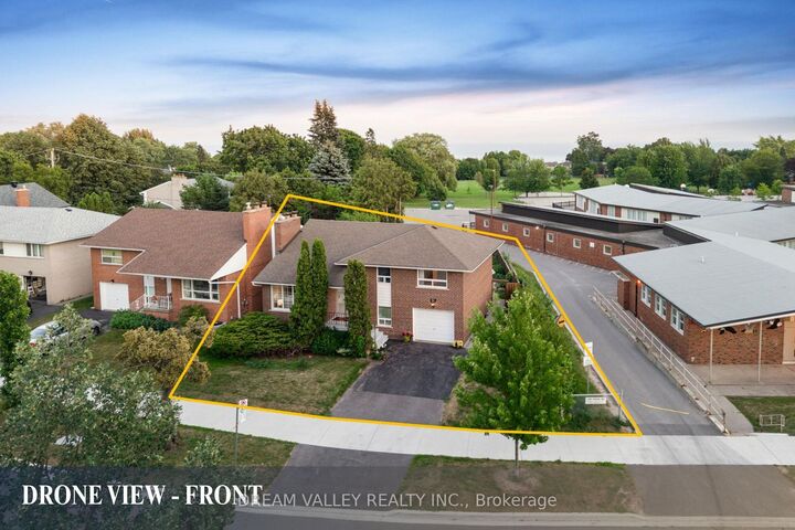 Property Photo:  51 Sloley Road Bsmt  ON M1M 1C7 