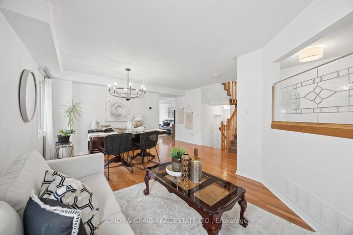 Property Photo:  25 Mallory Street  ON L1E 2B4 